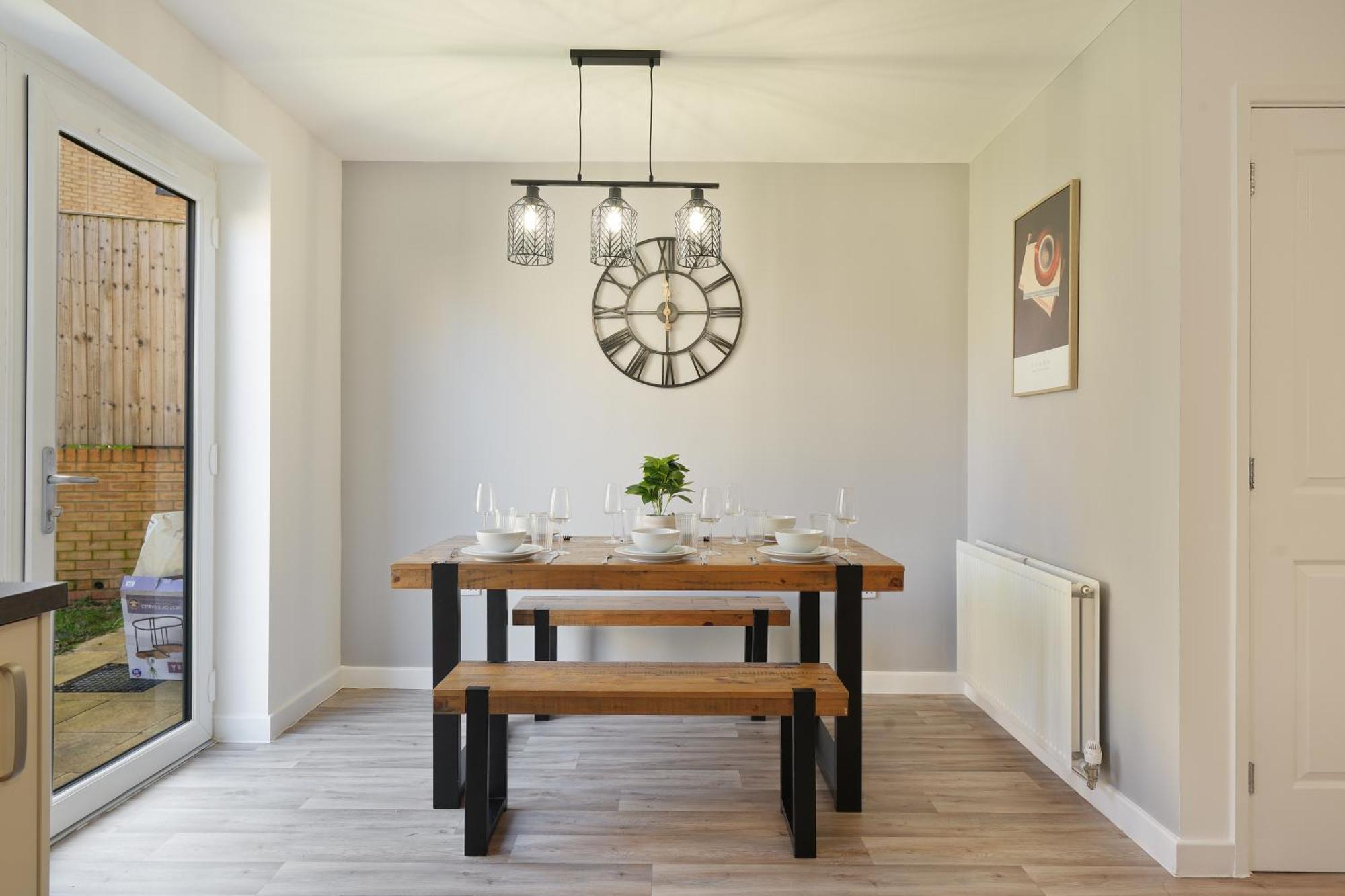 Mersey Way, Spacious 3 Bed Home, Close To Sheffield City Centre & Free Driveway Parking - Perfect For Workers, Groups & Families - Hosted By Stay Host Save エクステリア 写真