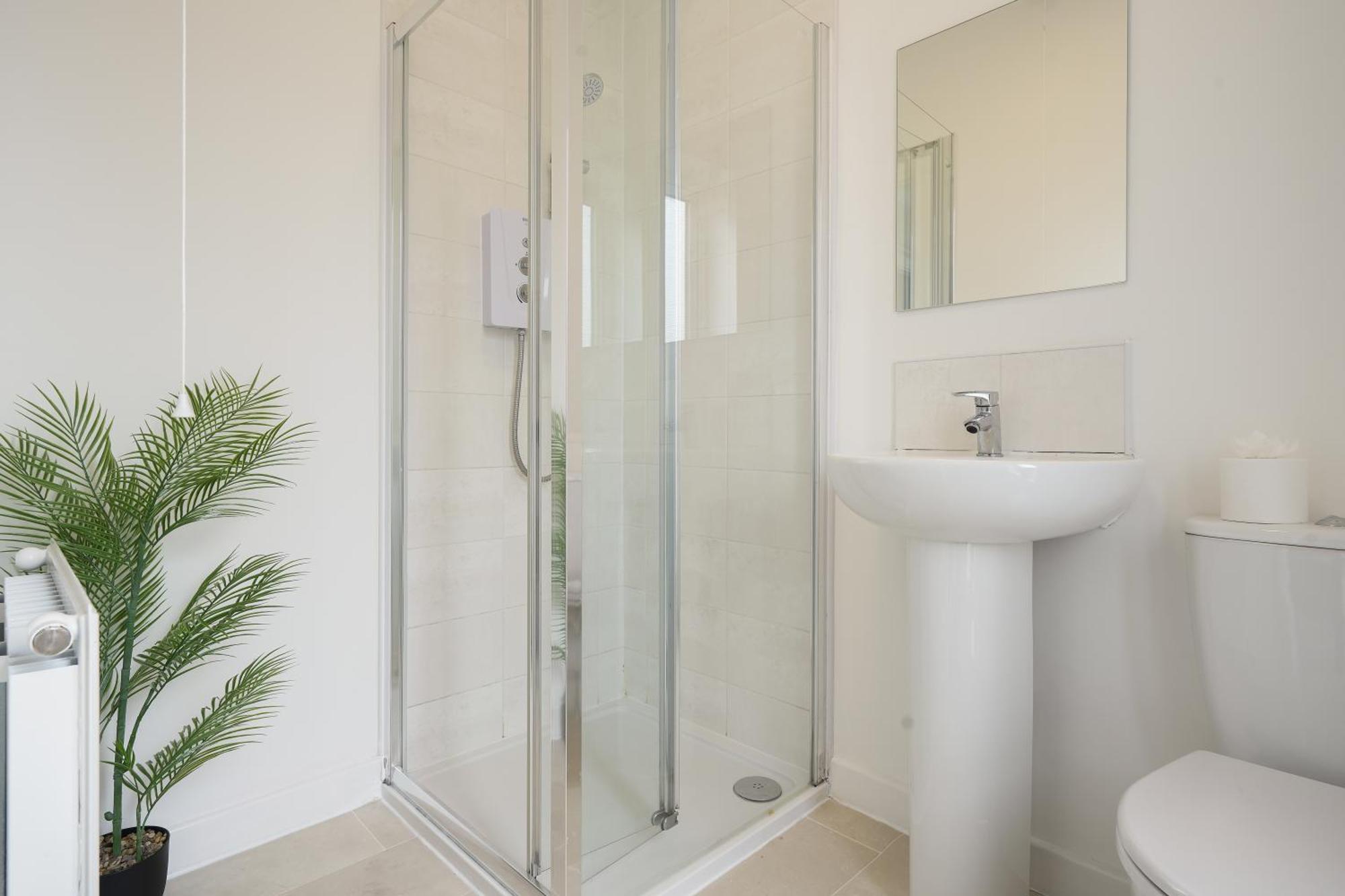 Mersey Way, Spacious 3 Bed Home, Close To Sheffield City Centre & Free Driveway Parking - Perfect For Workers, Groups & Families - Hosted By Stay Host Save エクステリア 写真