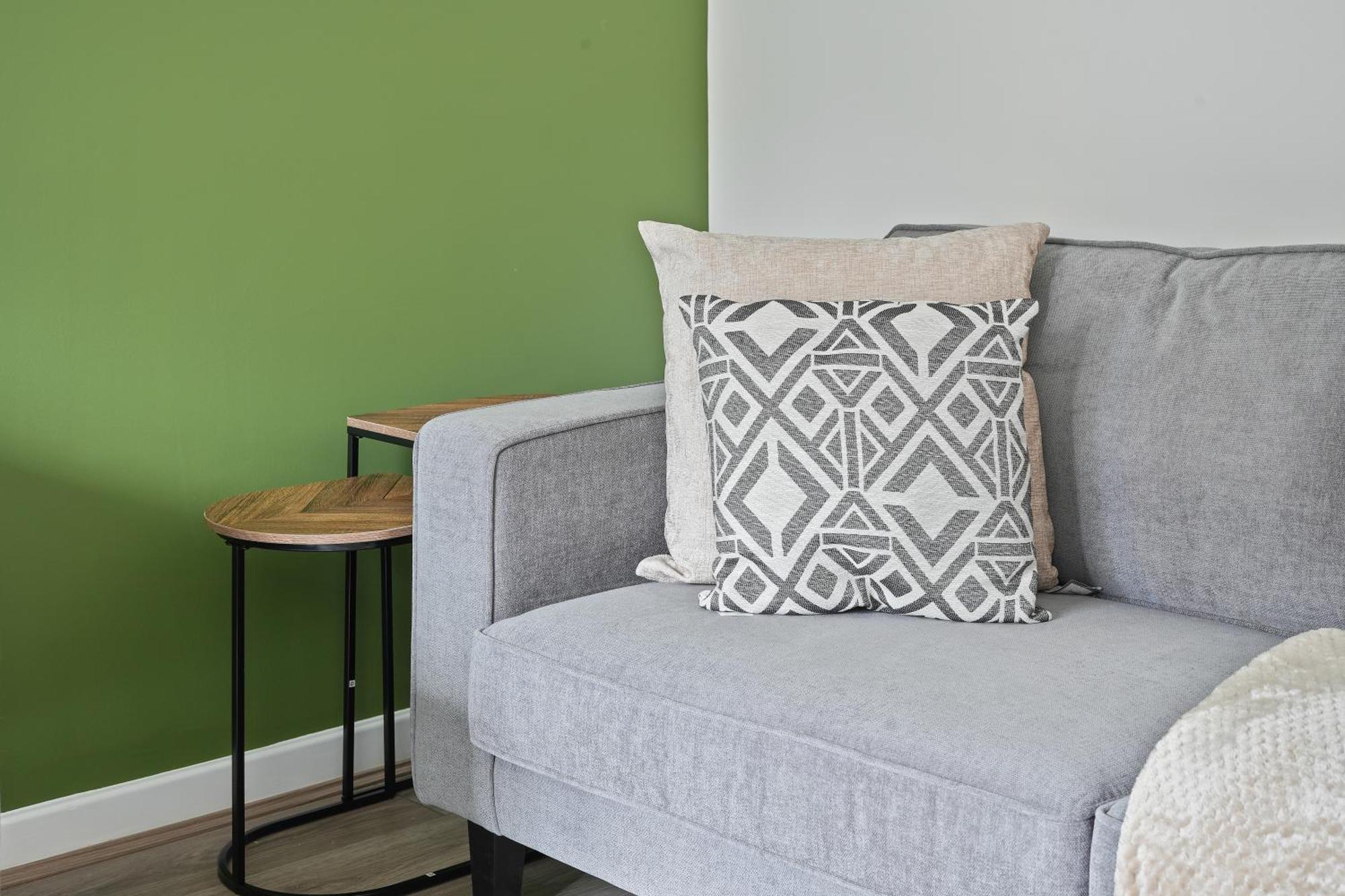 Mersey Way, Spacious 3 Bed Home, Close To Sheffield City Centre & Free Driveway Parking - Perfect For Workers, Groups & Families - Hosted By Stay Host Save エクステリア 写真