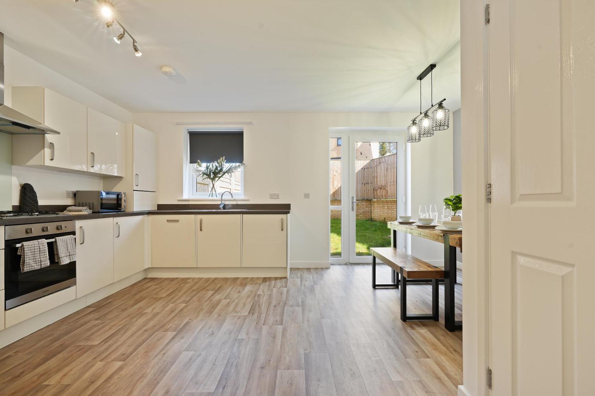 Mersey Way, Spacious 3 Bed Home, Close To Sheffield City Centre & Free Driveway Parking - Perfect For Workers, Groups & Families - Hosted By Stay Host Save エクステリア 写真